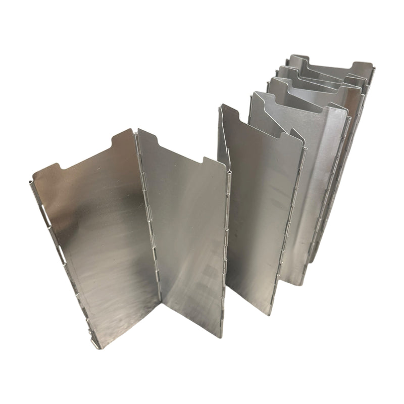 Folding wind shield