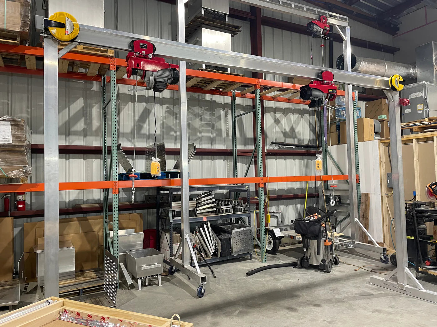 Gantry hoist system